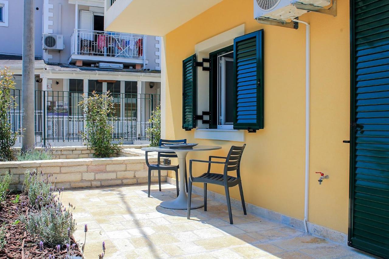 Wave Luxury Apartments Kassiopi Exterior foto